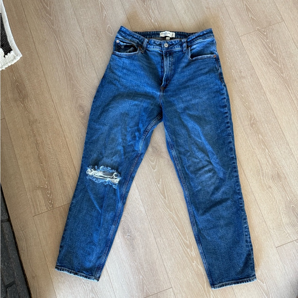 Blue Distressed Jeans